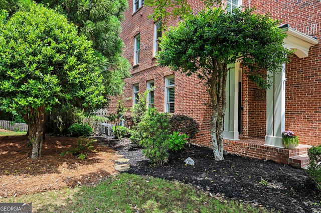 6070 Narcissa Place, Johns Creek, GA 30097