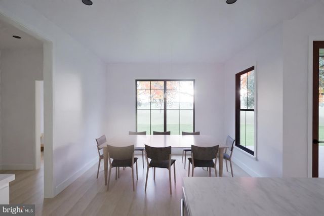 10225 DALMATIAN DR, Mc Gaheysville, VA 22840