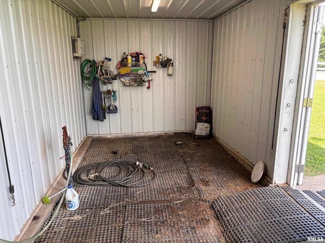 13911 TOWNLINE Road, Green Valley, IL 61534