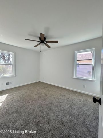 4820 Hood Rd, Louisville, KY 40213