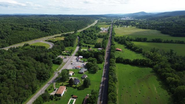 427 Medlin Pike, Evensville, TN 37332