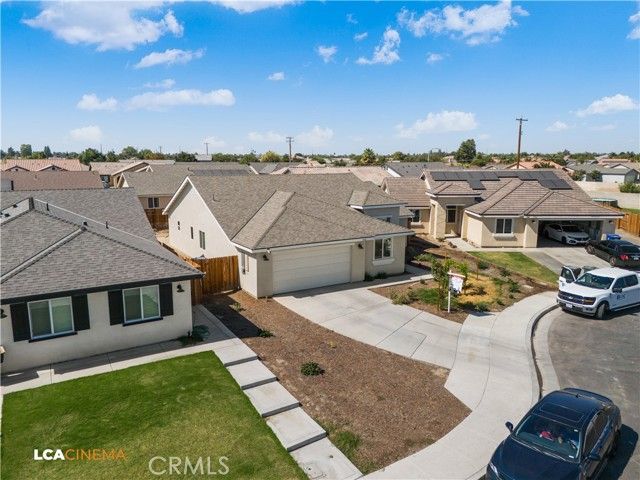 7310 Millers Point Lane, Bakersfield, CA 93307