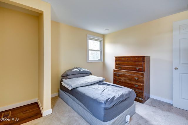 10 Brant Road, Johnstown, NY 12095