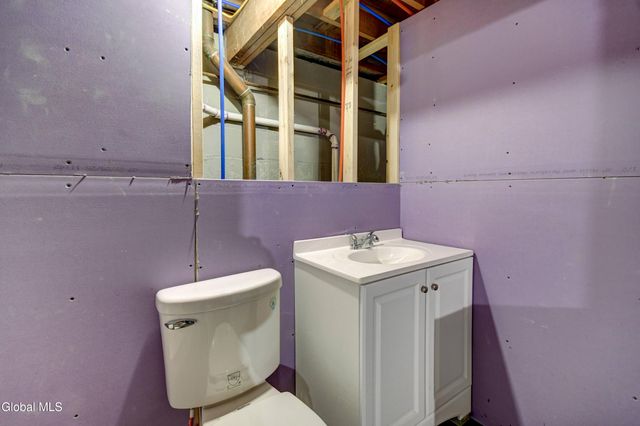 10 Brant Road, Johnstown, NY 12095