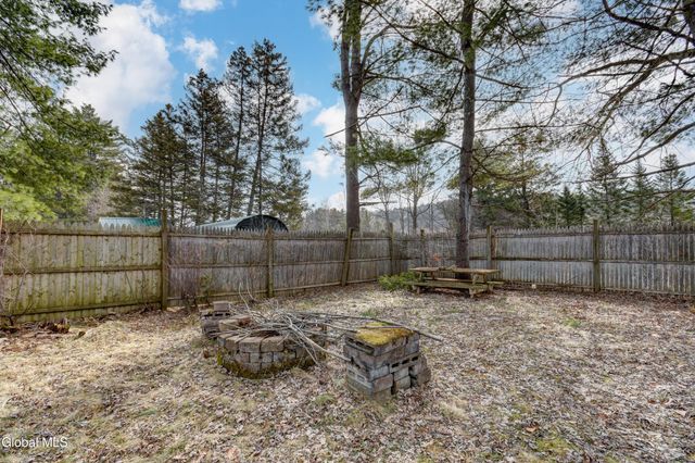 10 Brant Road, Johnstown, NY 12095