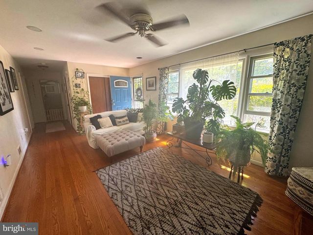 4802 HOWARD AVE, Beltsville, MD 20705