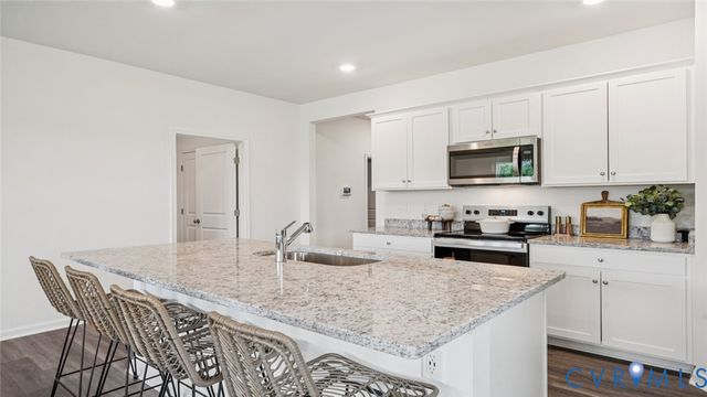 11055 Heron Creek Dr, North Prince George, VA 23860