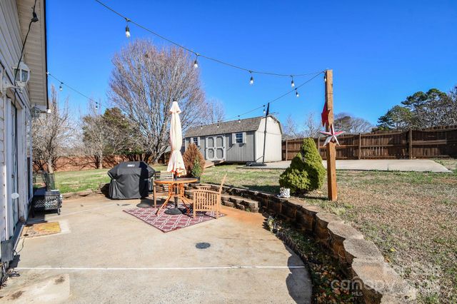 3731 Maple Knoll Drive, Monroe, NC 28112