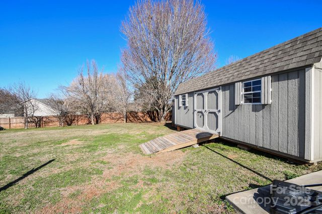 3731 Maple Knoll Drive, Monroe, NC 28112