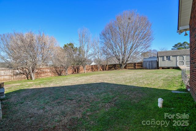 3731 Maple Knoll Drive, Monroe, NC 28112