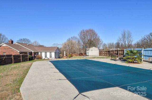 3731 Maple Knoll Drive, Monroe, NC 28112