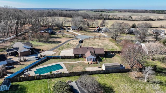 3731 Maple Knoll Drive, Monroe, NC 28112