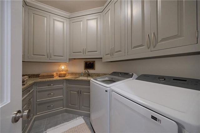 2079 Old Settlement Road NW, Atlanta, GA 30327