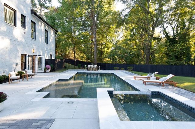 2079 Old Settlement Road NW, Atlanta, GA 30327