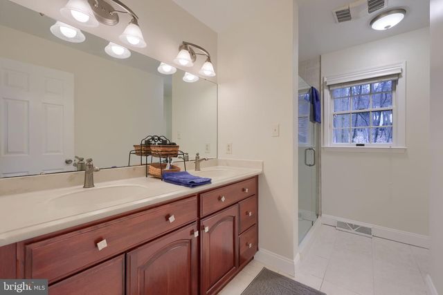 514 ARROWHEAD TRL, Sinking Spring, PA 19608