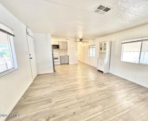 2609 W SOUTHERN Avenue 400, Tempe, AZ 85282