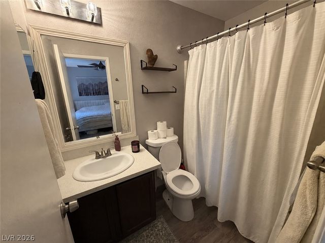705 Salt Flats Circle, Henderson, NV 89011
