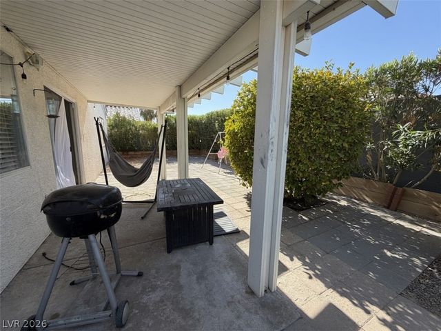 705 Salt Flats Circle, Henderson, NV 89011