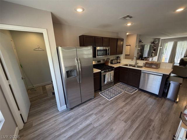 705 Salt Flats Circle, Henderson, NV 89011