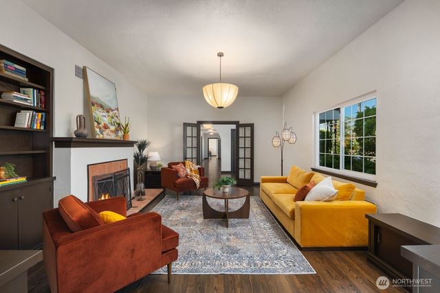 1736 S Jackson Avenue, Tacoma, WA 98465