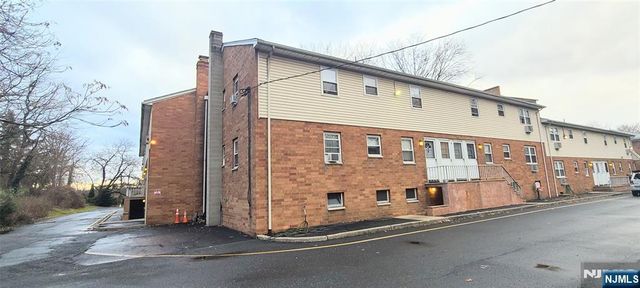 18B Lakeview Avenue, Leonia, NJ 07605