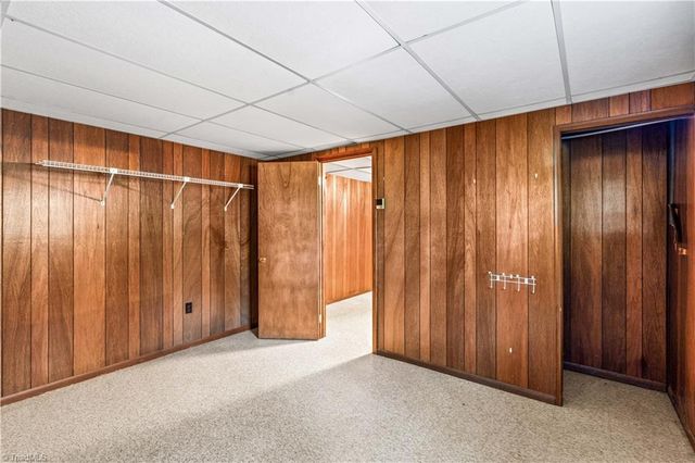 4325 Rosebriar Lane, Winston-salem, NC 27106