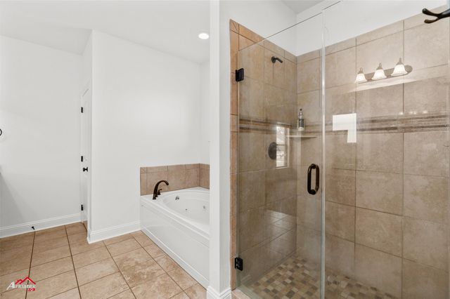 320 Camelback Drive, Bossier City, LA 71111