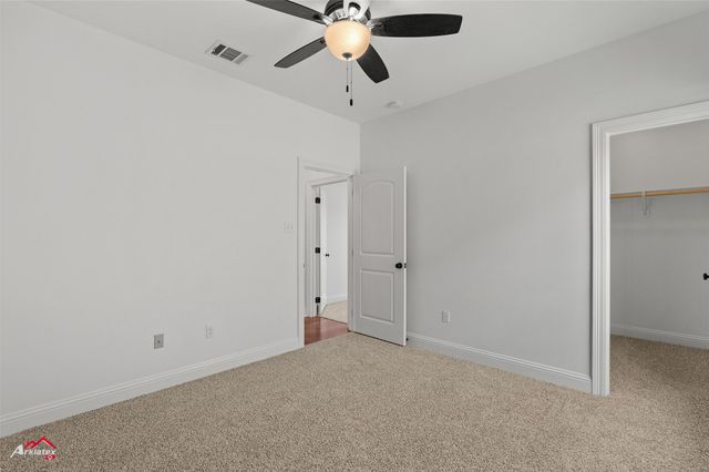 320 Camelback Drive, Bossier City, LA 71111