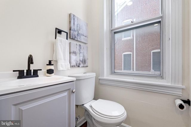 103 E 35TH ST, Wilmington, DE 19802