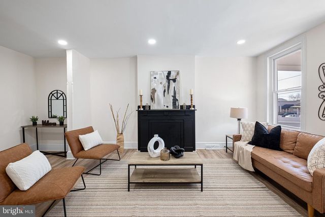 103 E 35TH ST, Wilmington, DE 19802