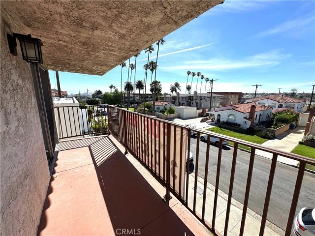 1236 W 8th 5, San Pedro, CA 90731