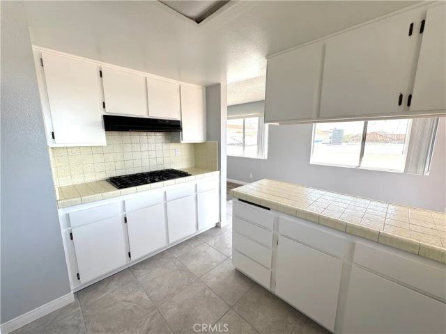 1236 W 8th 5, San Pedro, CA 90731