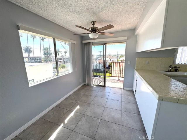 1236 W 8th 5, San Pedro, CA 90731