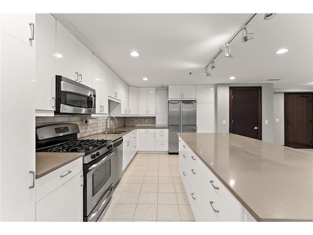 214 4th Street E 213, Saint Paul, MN 55101 — photo 5