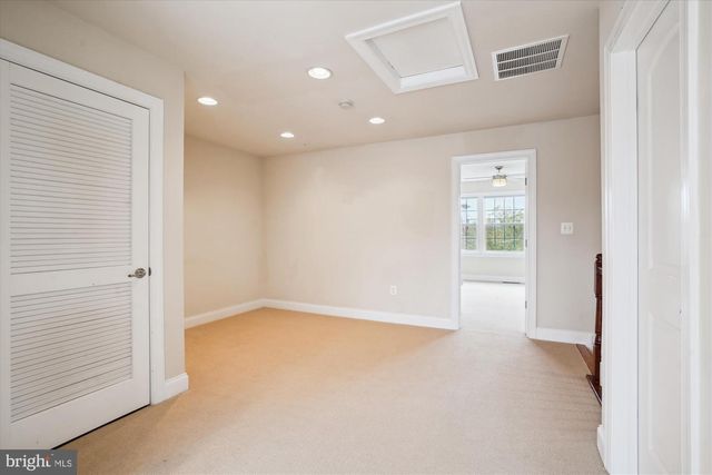 8062 CRIAZA BRANCH CT, Vienna, VA 22182