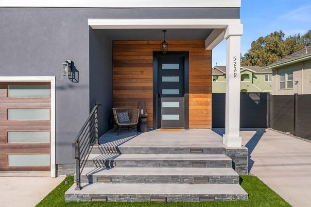 5229 5229 Miles Ave, Oakland, CA 94618