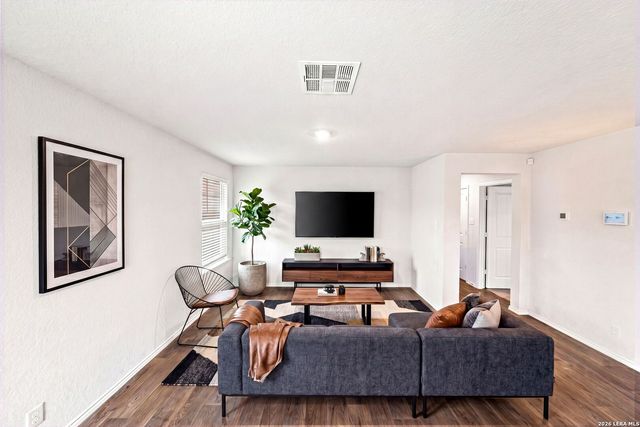15706 Crimson Topaz, San Antonio, TX 78253