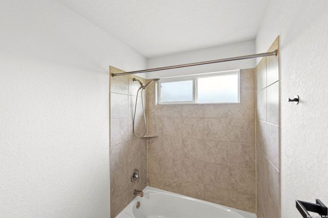 15706 Crimson Topaz, San Antonio, TX 78253