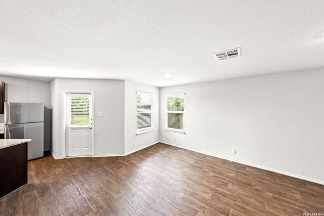 15706 Crimson Topaz, San Antonio, TX 78253