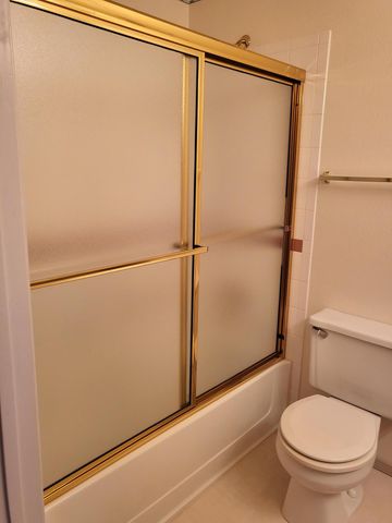 833 Country Club Drive SE APT 1E, Rio Rancho, NM 87124