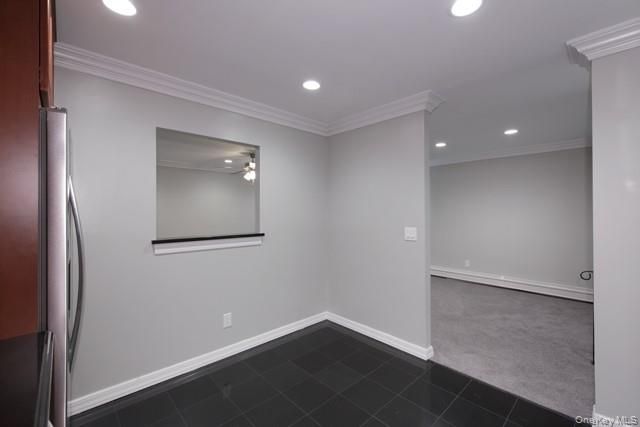 5 Exeter Place 0508B, Coram, NY 11727