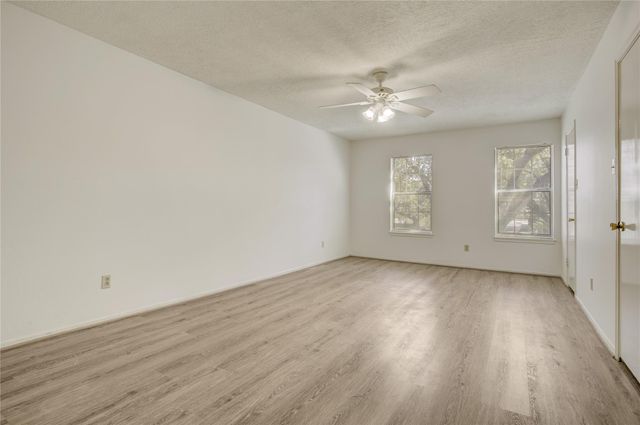 385 N Post Oak Lane 385, Houston, TX 77024