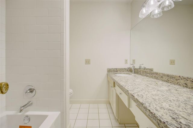 385 N Post Oak Lane 385, Houston, TX 77024