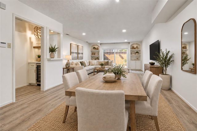 385 N Post Oak Lane 385, Houston, TX 77024