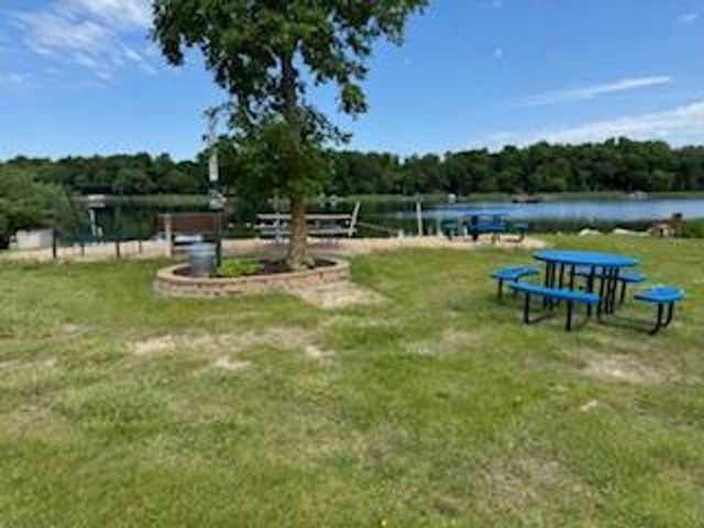 2221 Reubens Lane SW 29, Farwell, MN 56327