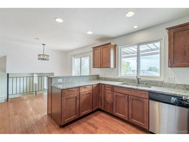 2530 W 100th Ave, Denver, CO 80260