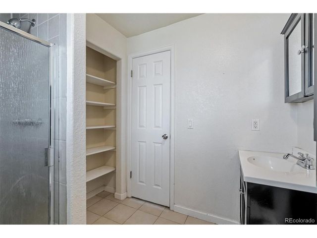 2530 W 100th Ave, Denver, CO 80260