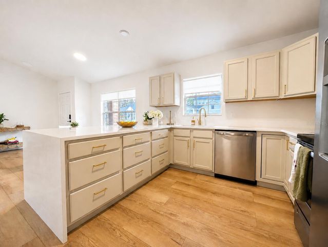 11348 NW 31ST LANE, Gainesville, FL 32606