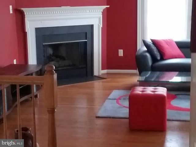 5520 JOWETT CT, Alexandria, VA 22315