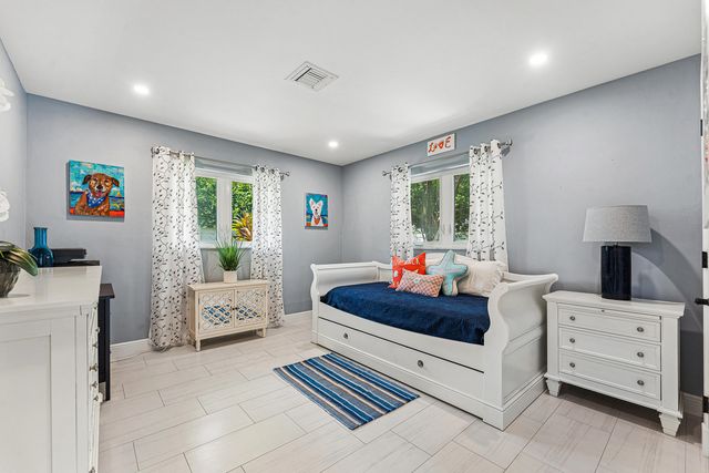 4430 NE 30th Avenue, Lighthouse Point, FL 33064